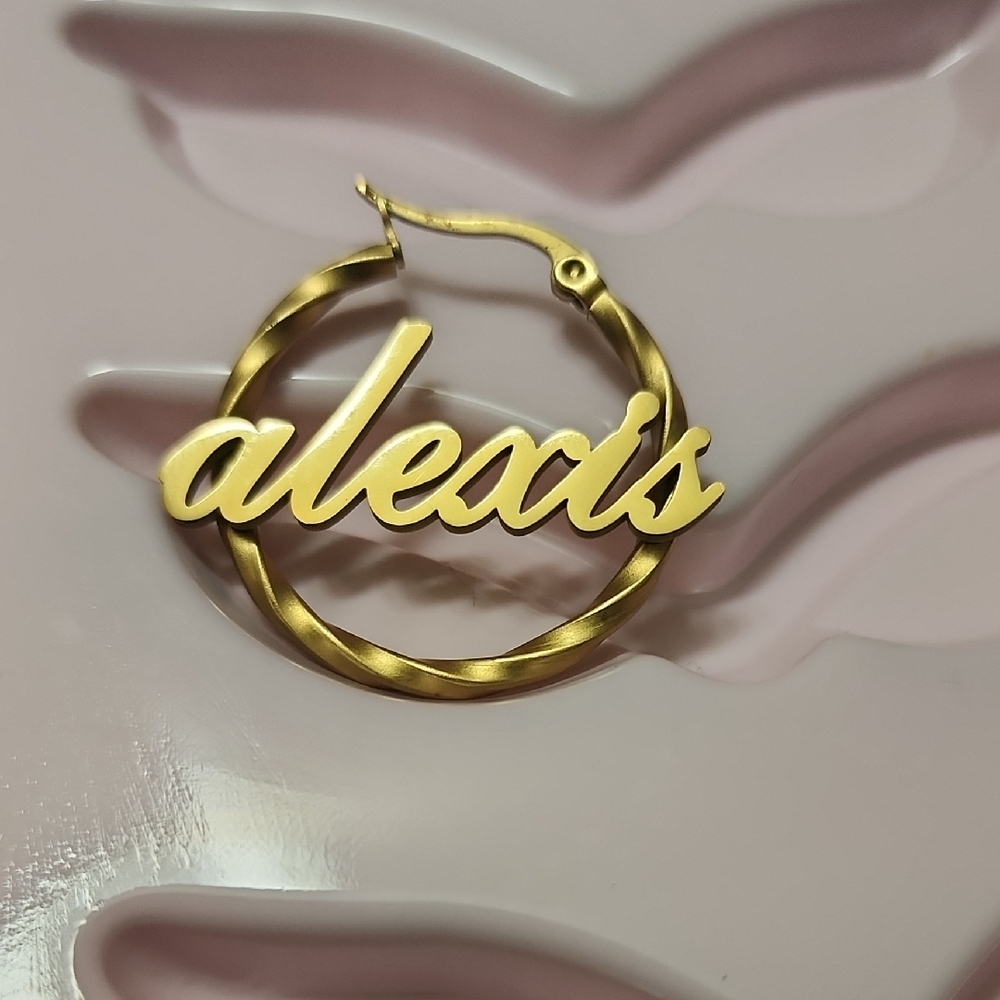 CUSTOMIZABLE Hoop Earrings . I can do any name